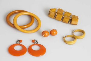 Bakelite Jewelry