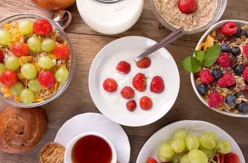Image of How to Eat All College Meals for  a Week without Starving