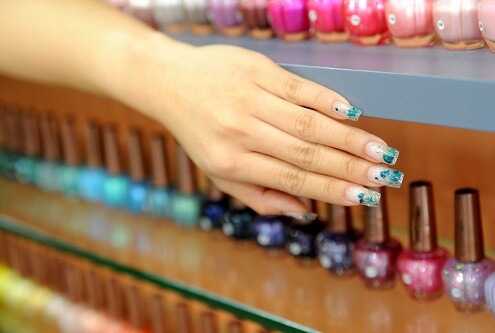 Choosing the Perfect Nail Color