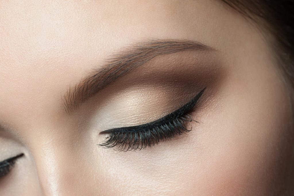 7 Tips for Choosing Eyeliner