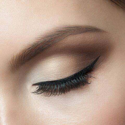 7 Tips for Choosing Eyeliner