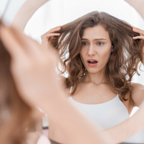 8 Tips for Treating Oily Hair