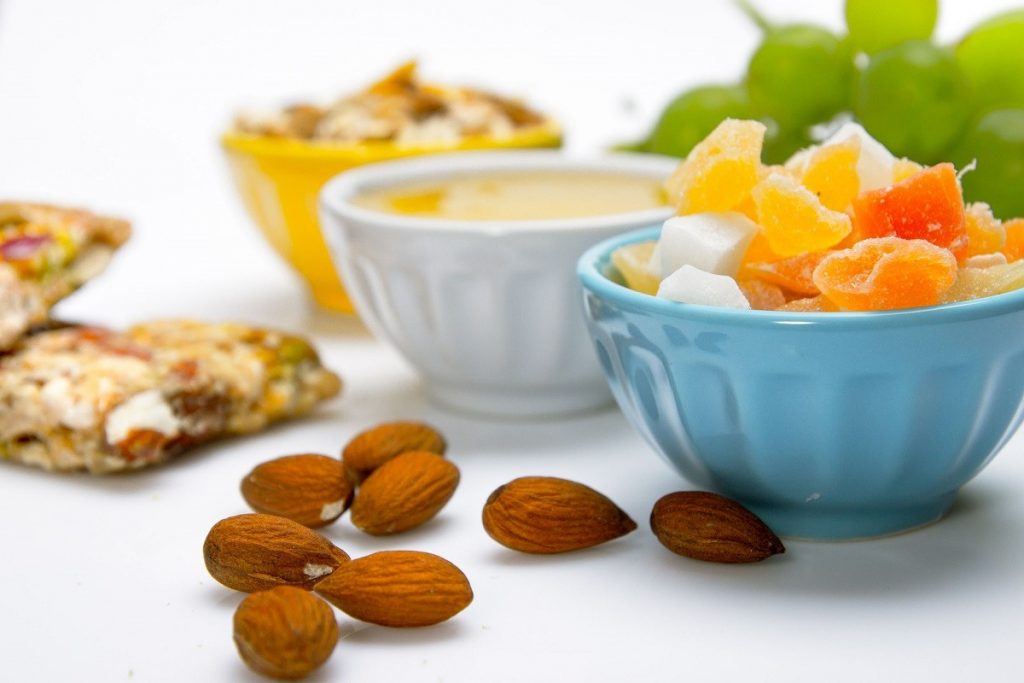 7 Healthy Snacks to Eat On-the-Go