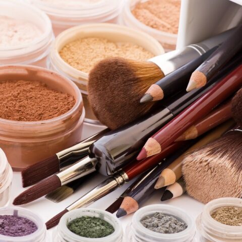 All Natural Cosmetics – Why You Should Consider Them