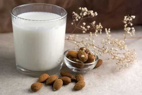 Unsweetened almond milk