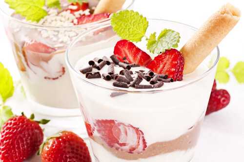 Dressed-up yogurt