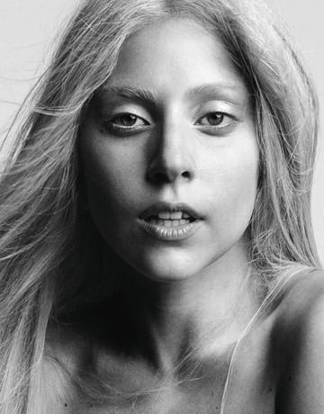 Lady Gaga without makeup 