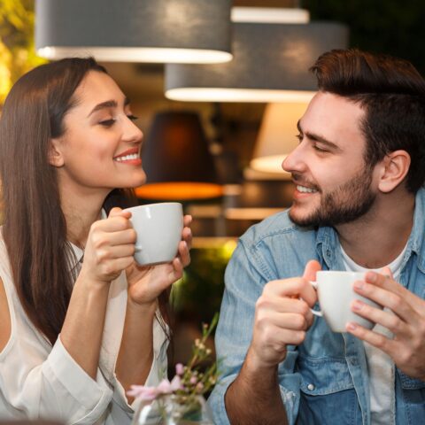 4 Do’s and Don’ts of Mixing Dating and Finances