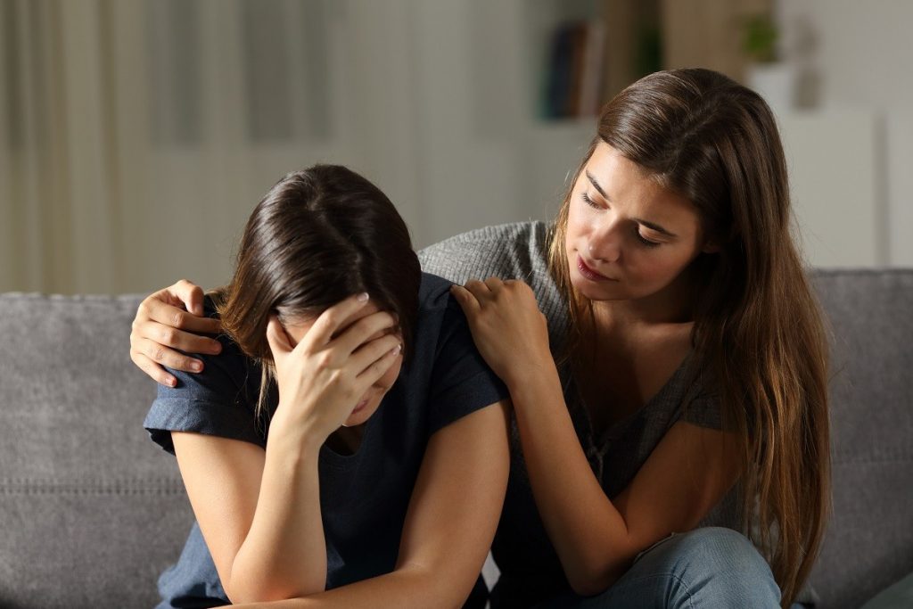 7 Tips for Supporting a Friend in an Abusive Relationship