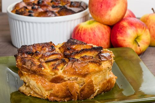 Apple bread pudding