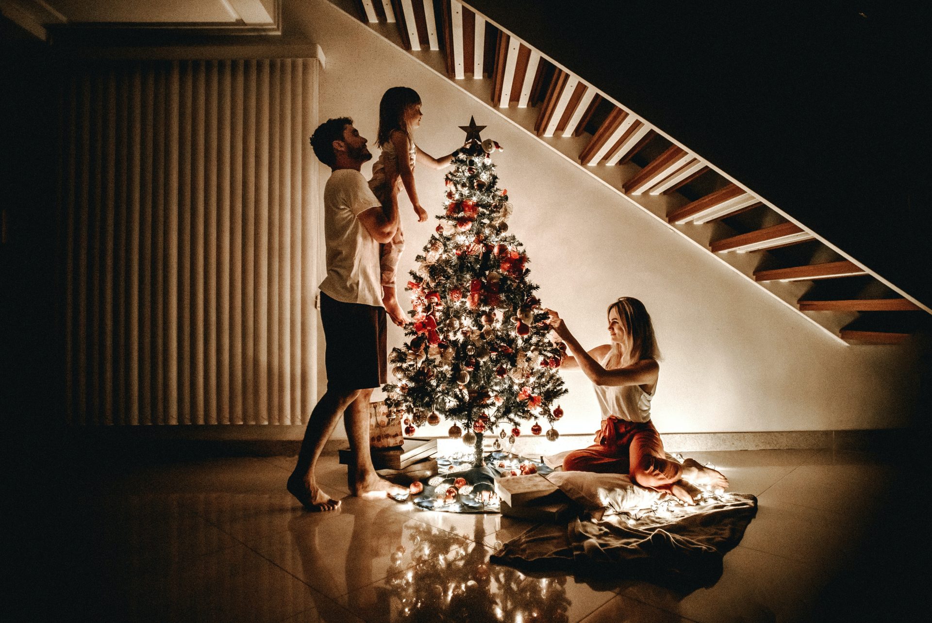 10 Creative Ways to Celebrate Christmas Differently