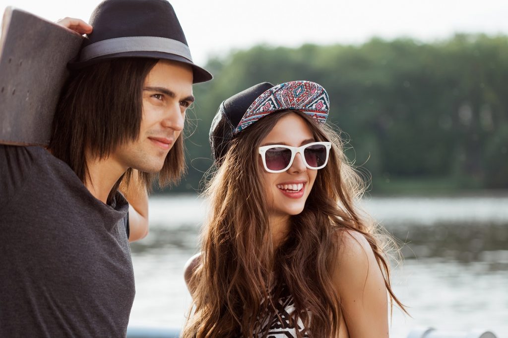 9 Tips and Things You Can Do if You Have a Crush on Your Cousin