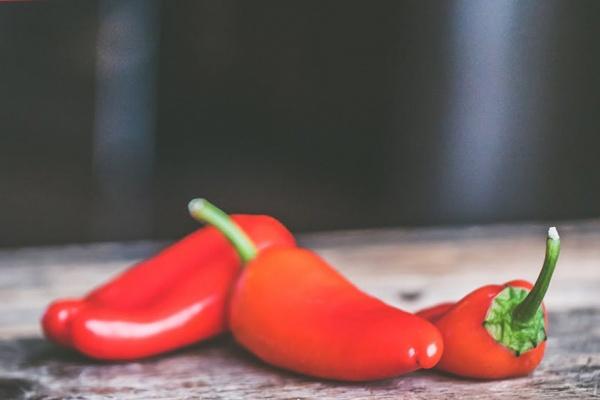 Foods That Help Fight Cellulite Chili and Cayenne Peppers