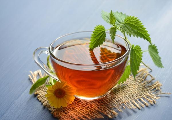 Foods That Help Fight Cellulite Herbal and Green Tea