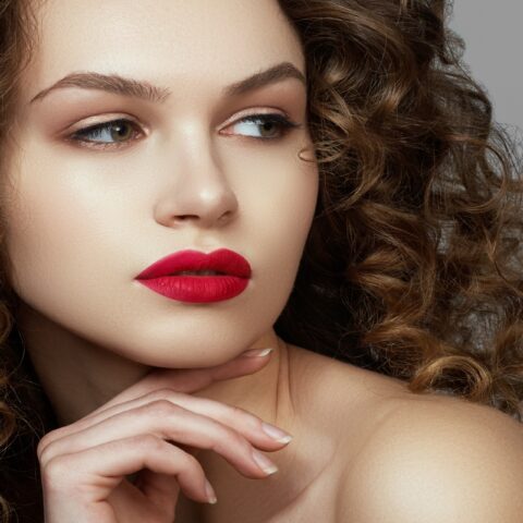 7 Date Night Makeup Mistakes to Avoid