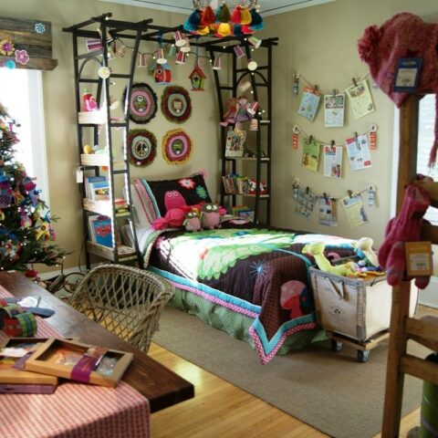 7 Fascinating Christmas Dorm Room Decorating Ideas