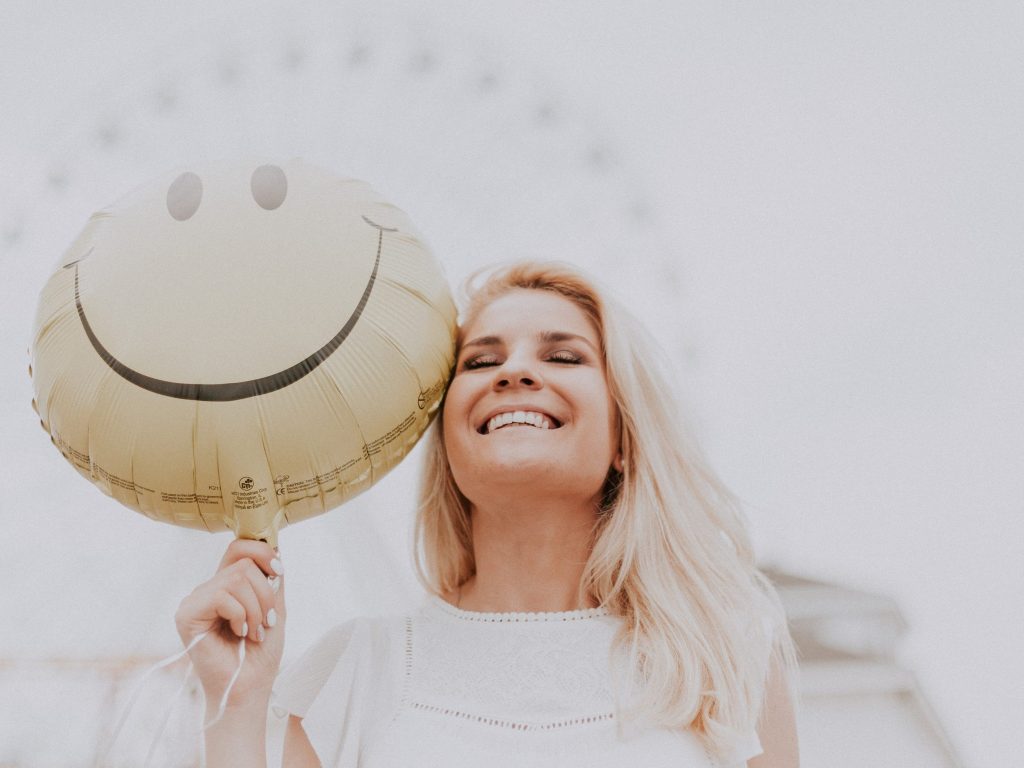 9 Important Things to Let Go to Be Happier