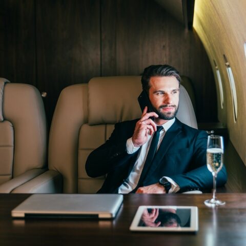 9 Tips on How to Meet a Wealthy Man