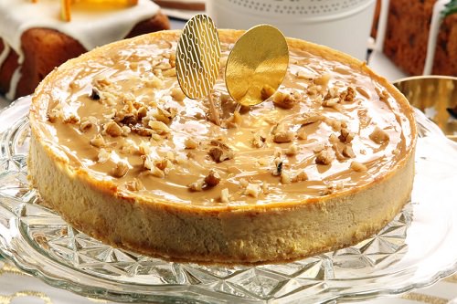 Christmas caramel cheesecake