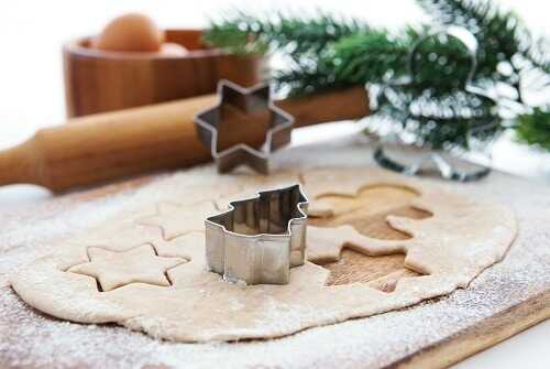 Make Christmas Pastries Together