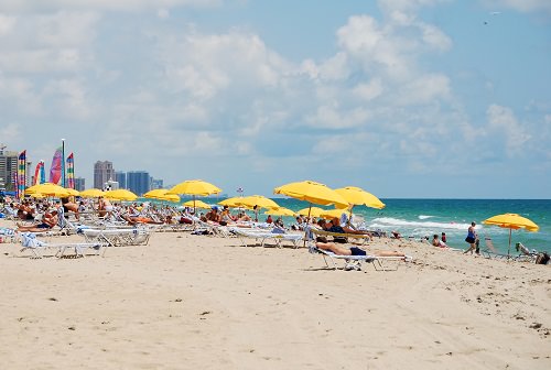 18 th St Gay Beach