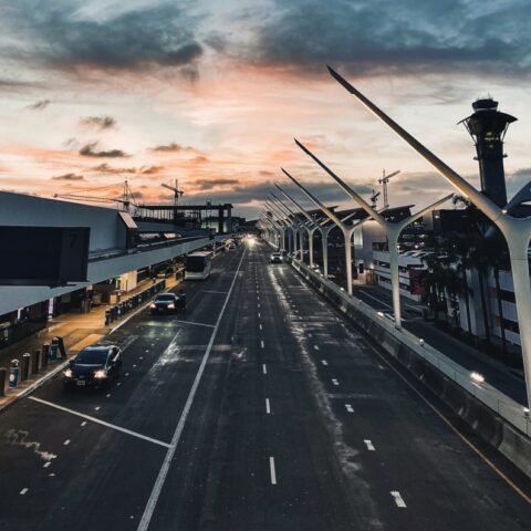 10 Top-Flight US Airport Restaurants