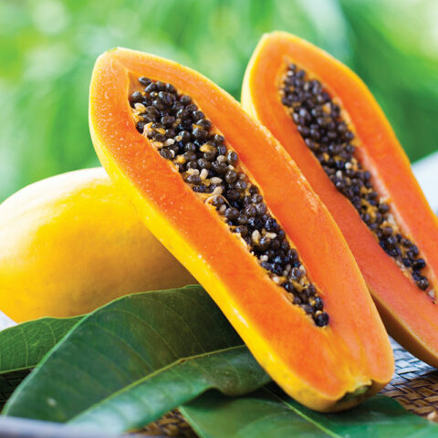 8 Best Reasons to Eat Papaya