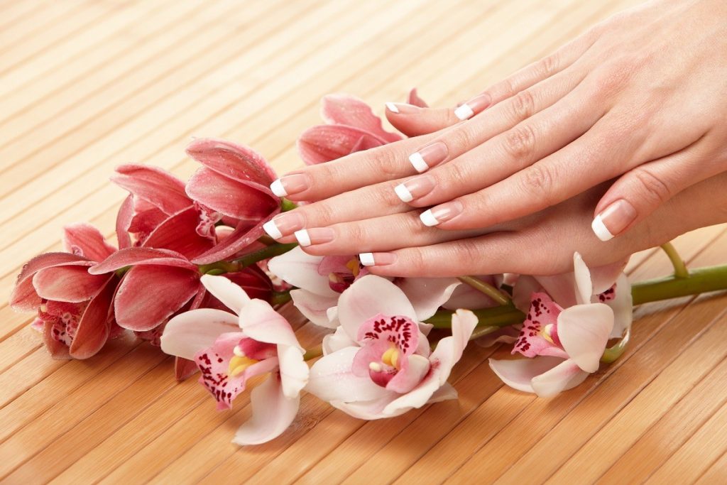 10 Steps to a Perfect French Manicure