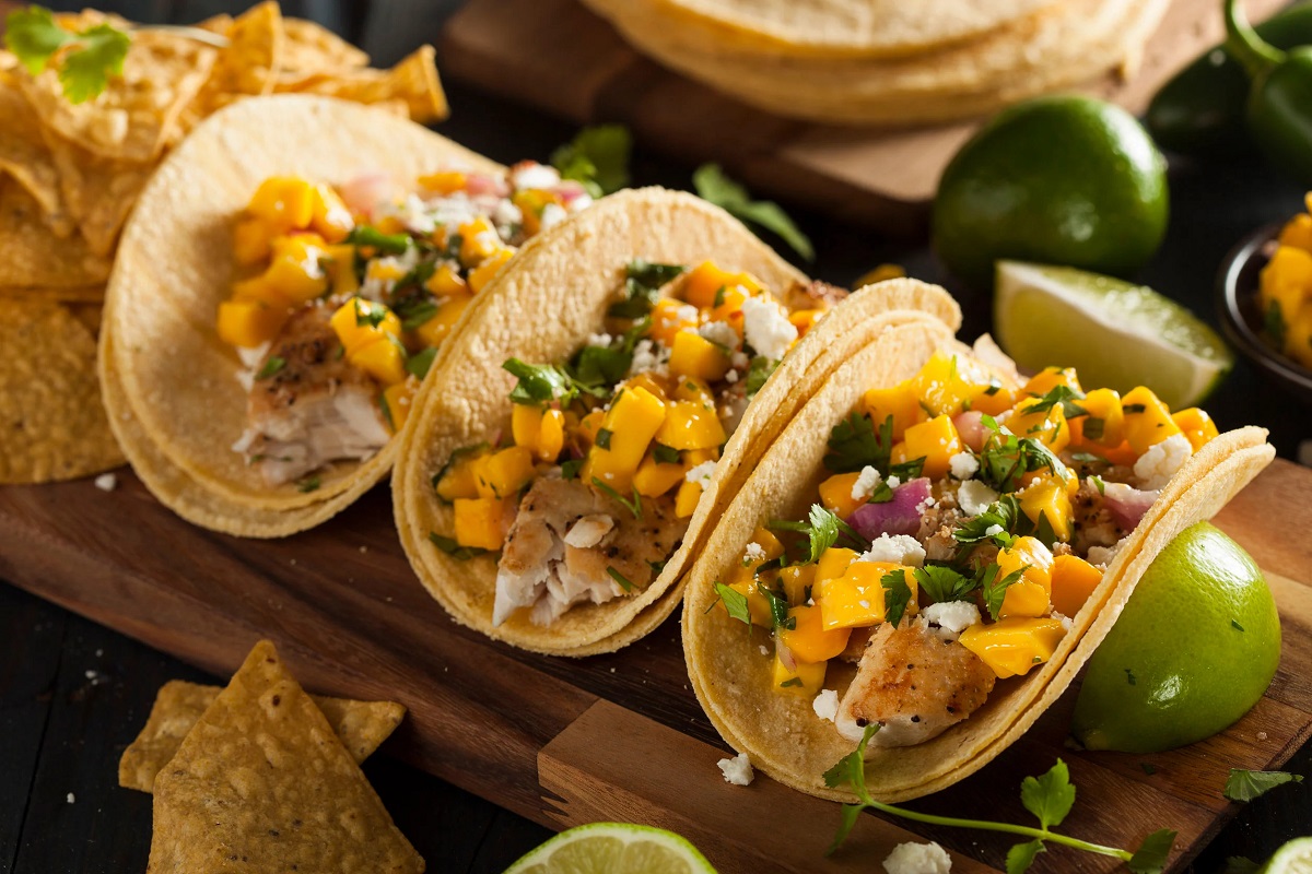 Chicken Mango Tacos