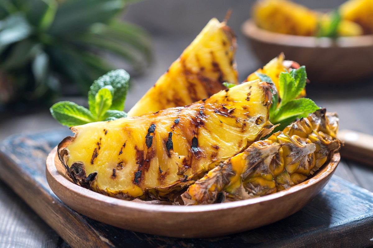 Grilled pineapple