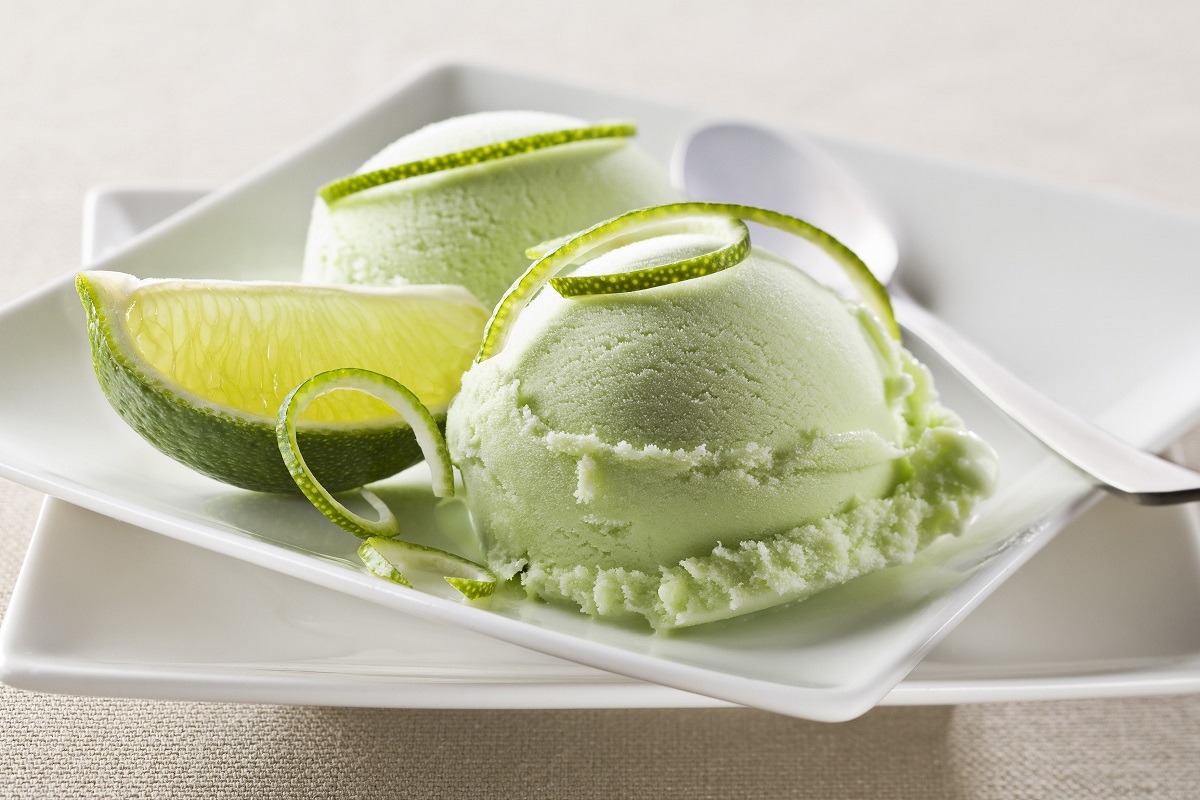 Key lime ice cream