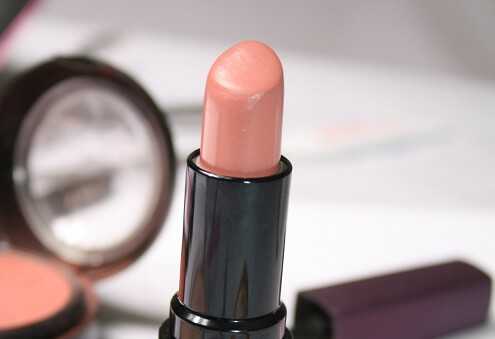 Matte lipstick