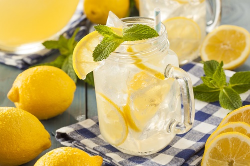 Mint lemonade