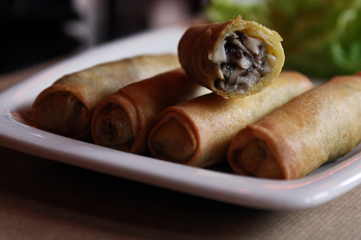 Mushroom Salad Spring Rolls