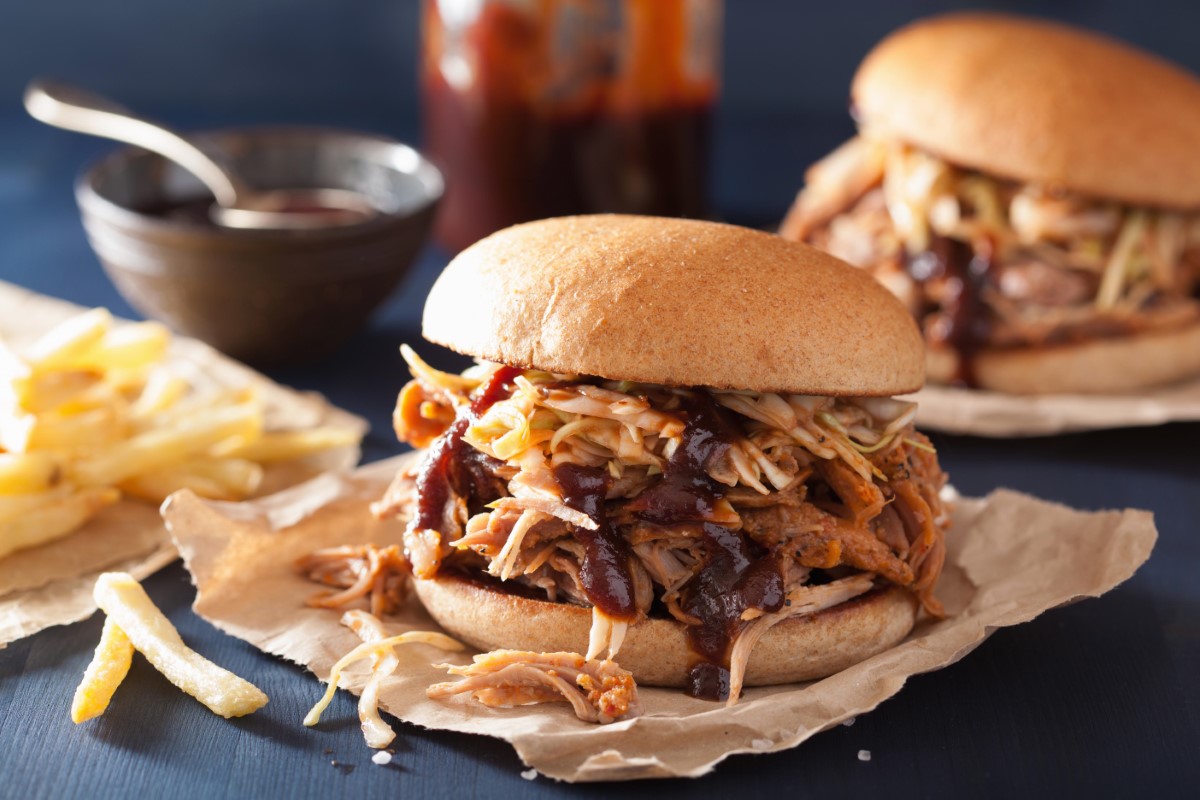 Slow Cooker BBQ Pulled Pork Sandwiches