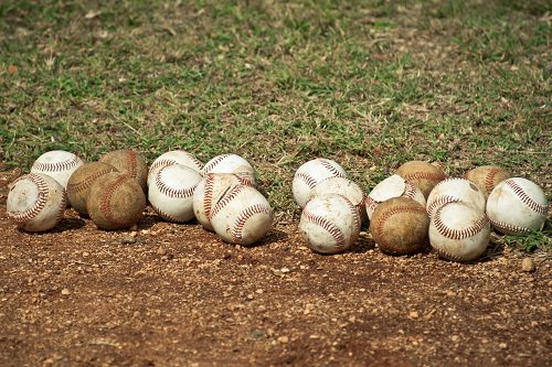 Cheer at a baseball game