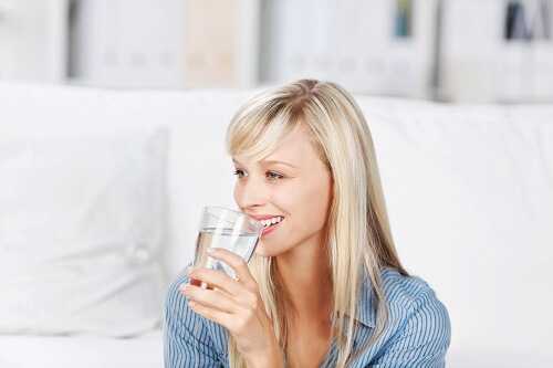 Drinking Water Clears Acne