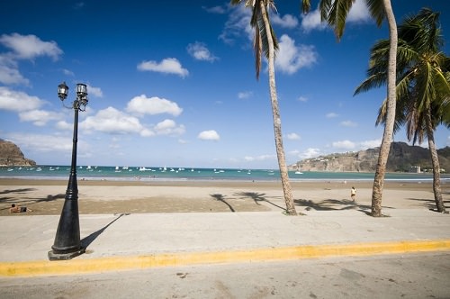 Surf on the Pacific in San Juan del Sur