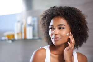 10 Makeup Tips for African-American Skin