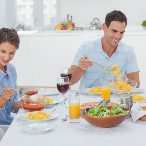 10 Table Manners to Teach Your Children