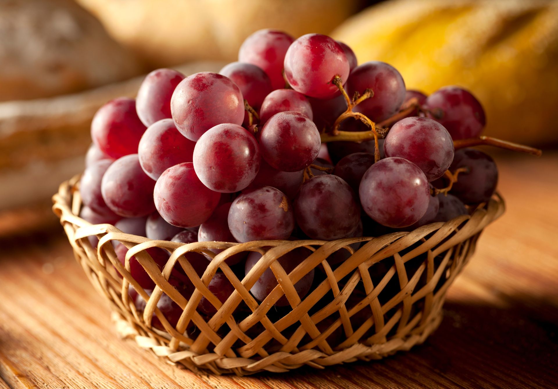 Synchronized grape eating