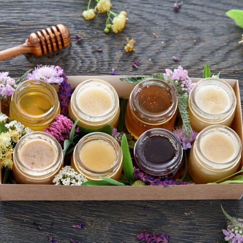 7 Kinds of Honey and Why It’s Better Than Sugar