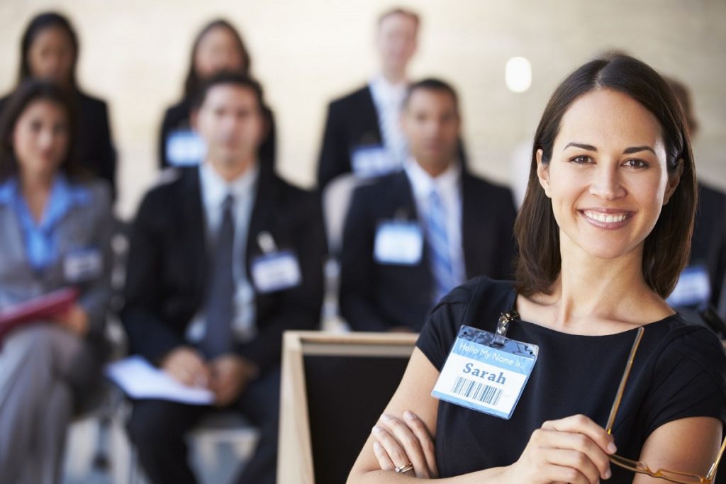 7 Sure Signs of a Confident Public Speaker