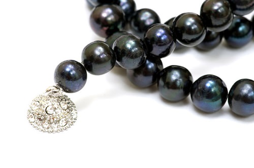 Black Akoya Pearls