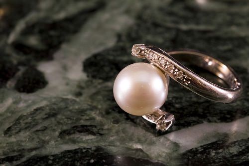 Pearl Ring