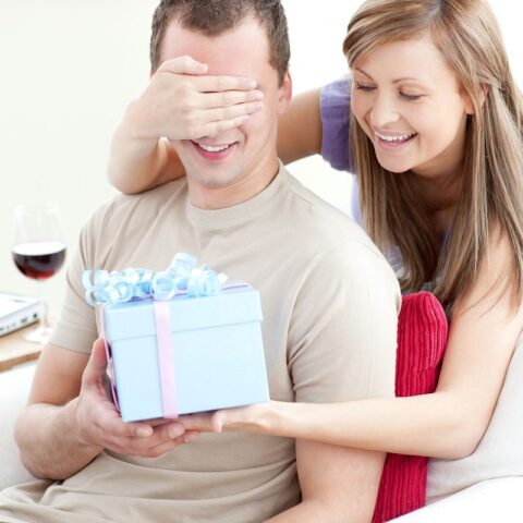 10 Last-Minute Valentine’s Day Gifts Your Husband Will Love