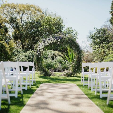 4 Tips to Decorate Your Botanical Garden Wedding