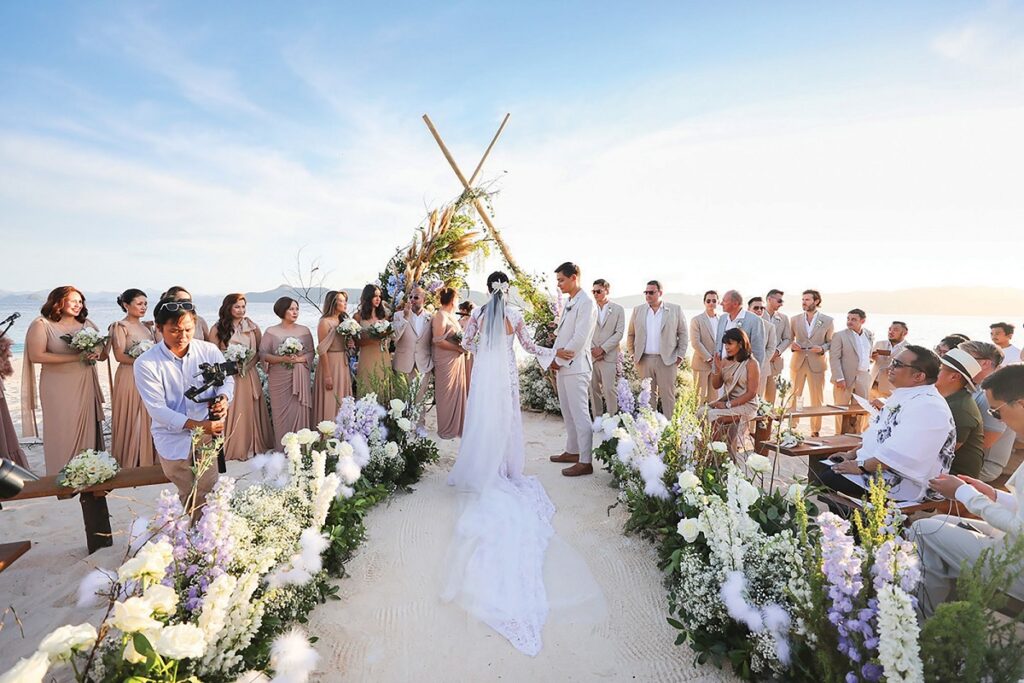 7 Tips for Planning the Perfect Beach Wedding