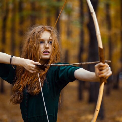 8 Great Traits of a Sagittarius Woman