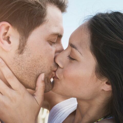 9 Awe-Inspiring Facts about Kissing